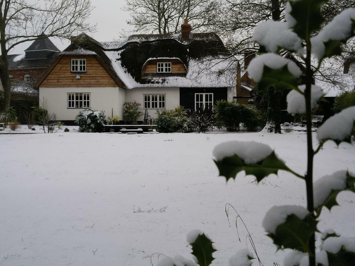 Weir Cottage Fordingbridge Exterior photo